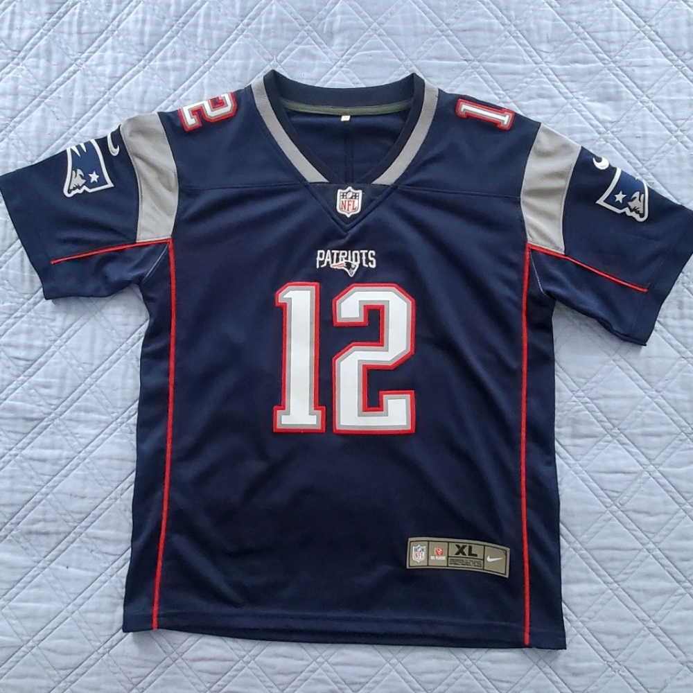 Patriots #12 Tom Brady Licensed Official Nike NFL Jersey, Youth XL